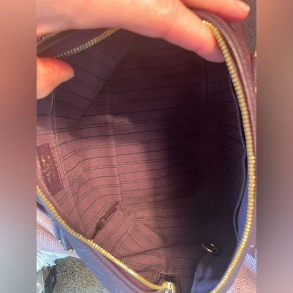 LOUIS VUITTON Empreinte Speedy Bandouliere 25 Leather HandBag - Picture 12 of 17